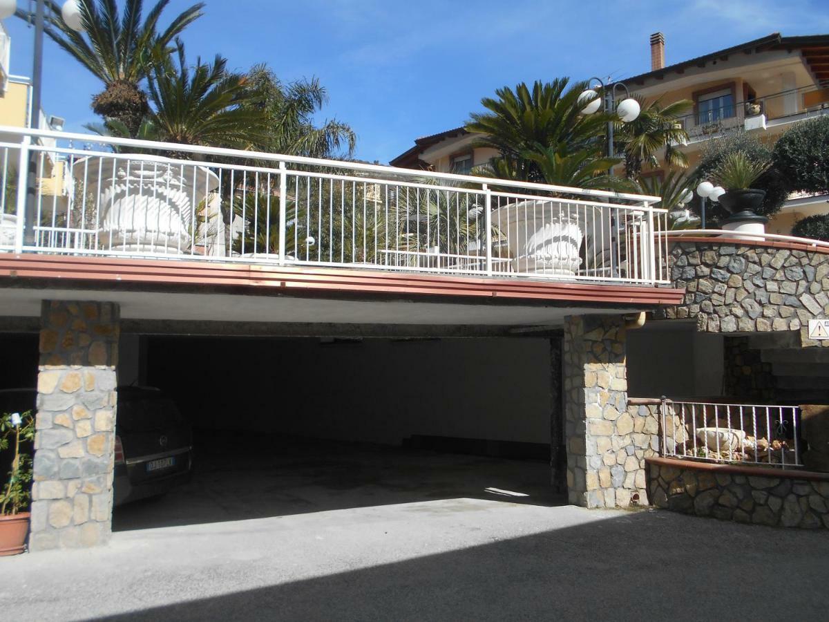 Appartamento Mare E Monti Pimonte Exteriér fotografie